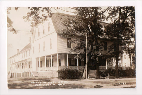 MI, PORT AUSTIN - Points of Pines Hotel - AAA sign - RPPC - B06441