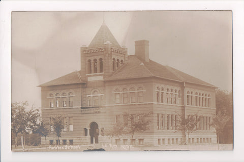 MN, LeROY - Public School RPPC postcard - D07001