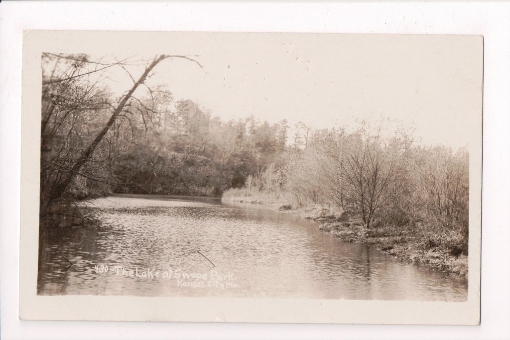 MO, KANSAS CITY - Swope Park, Lake - vintage RPPC postcard - S01454