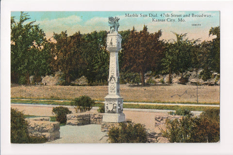 MO, Kansas City - Country Club Plaza, Sun Dial (ONLY Digital Copy Avail) - w03624