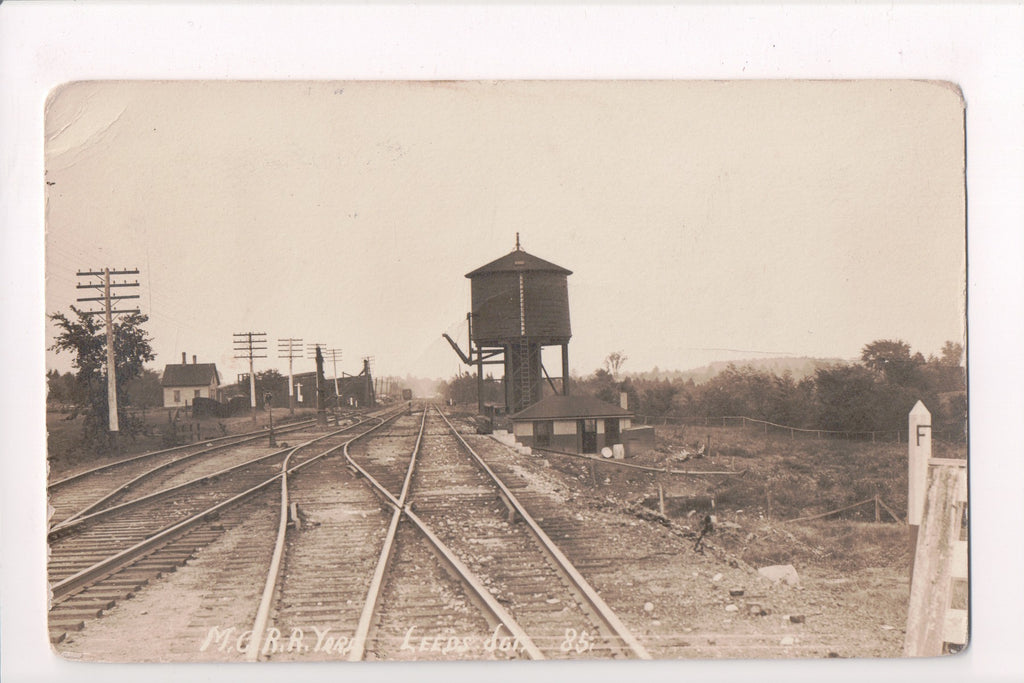 ME, LEEDS JUNCTION - Main Central RR Yard, Water storage - @1915 RPPC - A06907