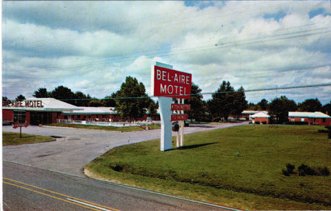 NC, Fayetteville - Bel-Aire Motel postcard - w00736