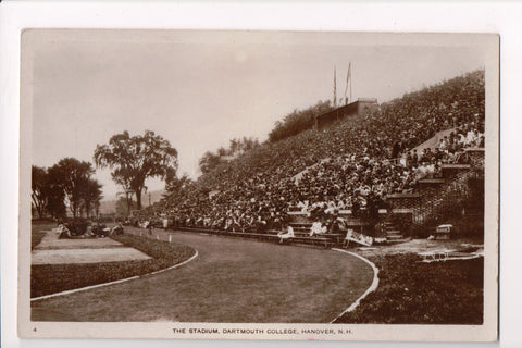 NH, HANOVER - Dartmouth College - The Stadium filled - RPPC - A10129