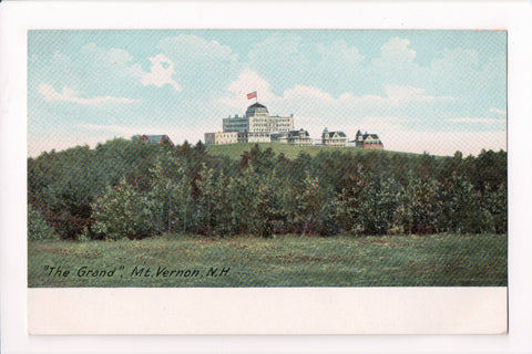 NH, Mt Vernon - The Grand off in the distance - H C Leighton Co postcard - CP033