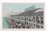 NJ, ATLANTIC CITY - Steel Pier crowds postcard - CP0317