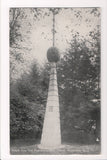 NJ, MORRISTOWN - First Presbyterian Church (old one) steeple closeup - w04978