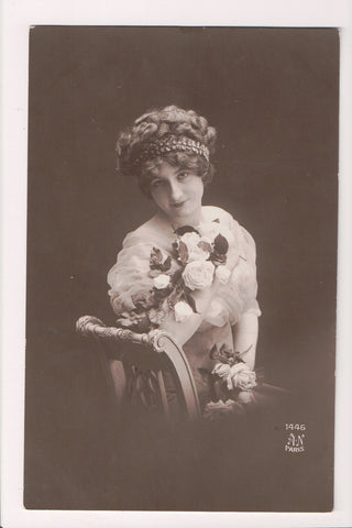 People - Female postcard - Pretty Woman - A N Paris RPPC - Head Band - NL0198