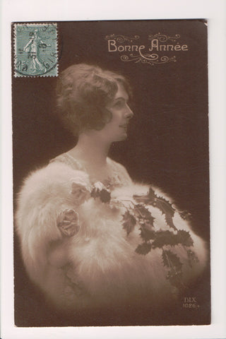 People - Female postcard - Pretty Woman - DIX RPPC - white fur - NL0201