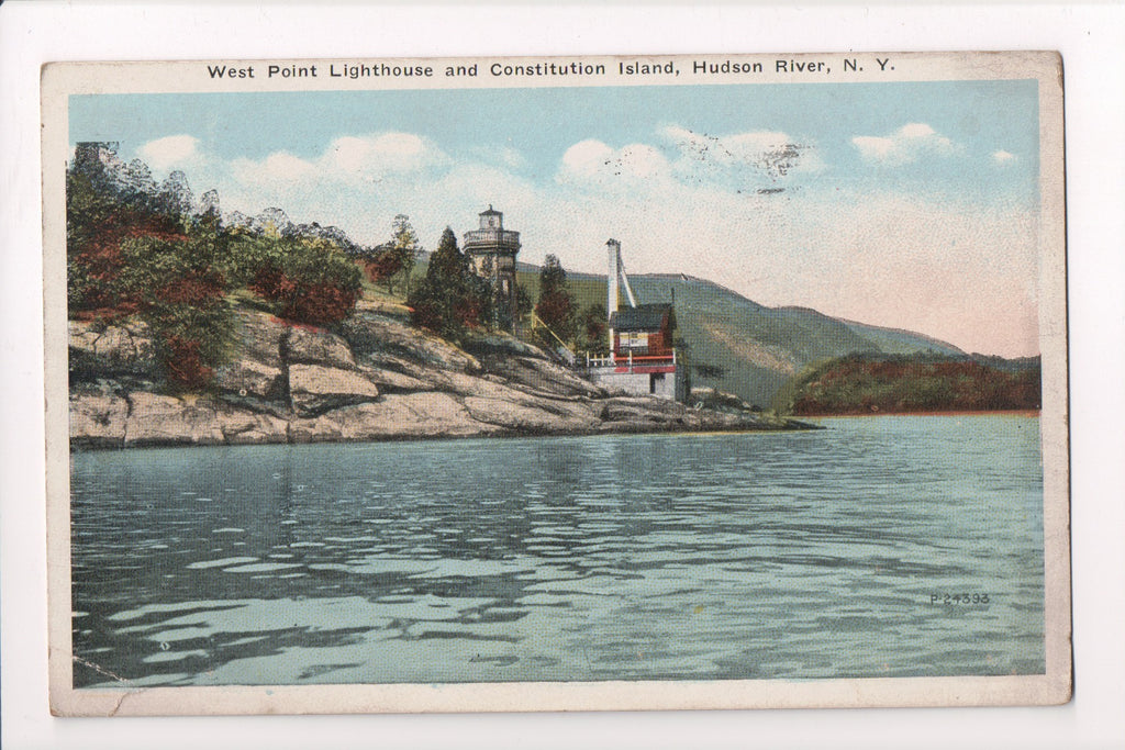 NY, Hudson River - West Point Lighthouse, Constitution Island - B17165