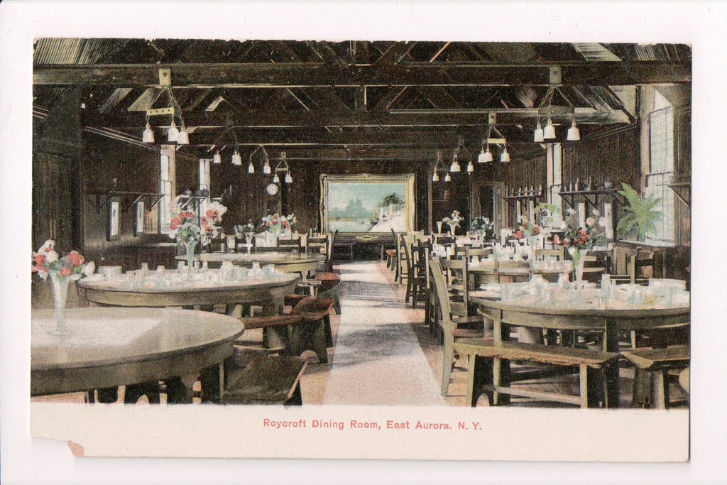NY, EAST AURORA - Roycroft Dining Room interior postcard - D17154