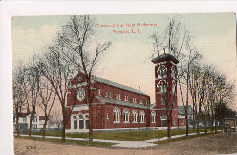NY, Freeport - Church of Our Holy Redeemer - vintage postcard - C06072