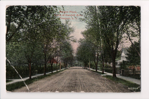 NY, Freeport - Bergen Place north of Randall Ave - Long Island - C06580