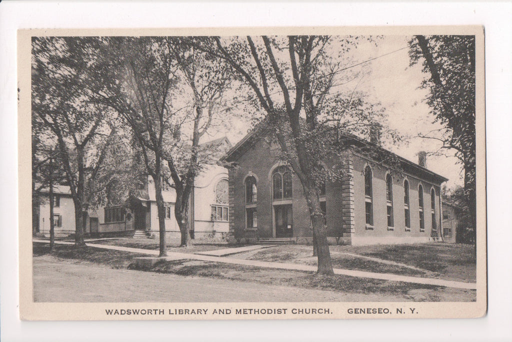 NY, GENESEO - Methodist Church, Wadsworth Library - @1925 postcard - D17072