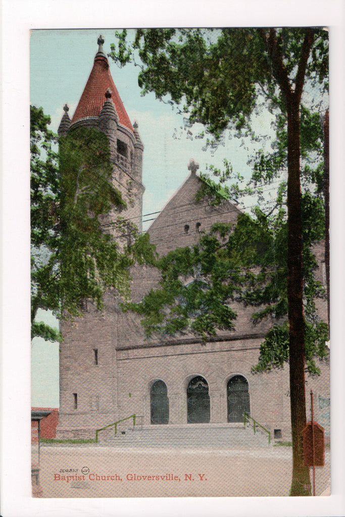 NY, Gloversville - Baptist Church postcard - D17229