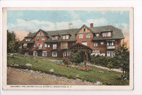 NY, Haines Falls - Squirrel Inn in the Catskill Mountains - D17184