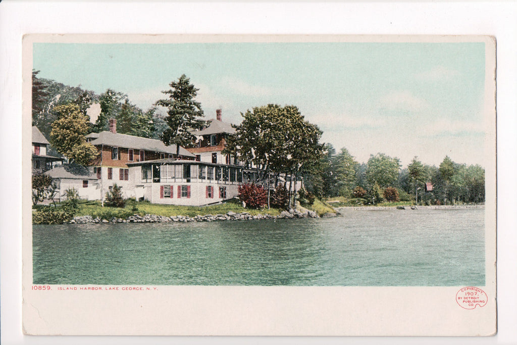 NY, LAKE GEORGE - Island Harbour postcard - B17051