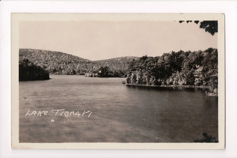 NY, Lake Tiorati - view across the water - RPPC - A06817