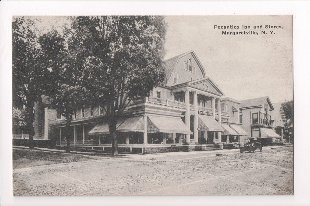 NY, MARGARETVILLE - Pocantico Inn and Stores postcard - D17191