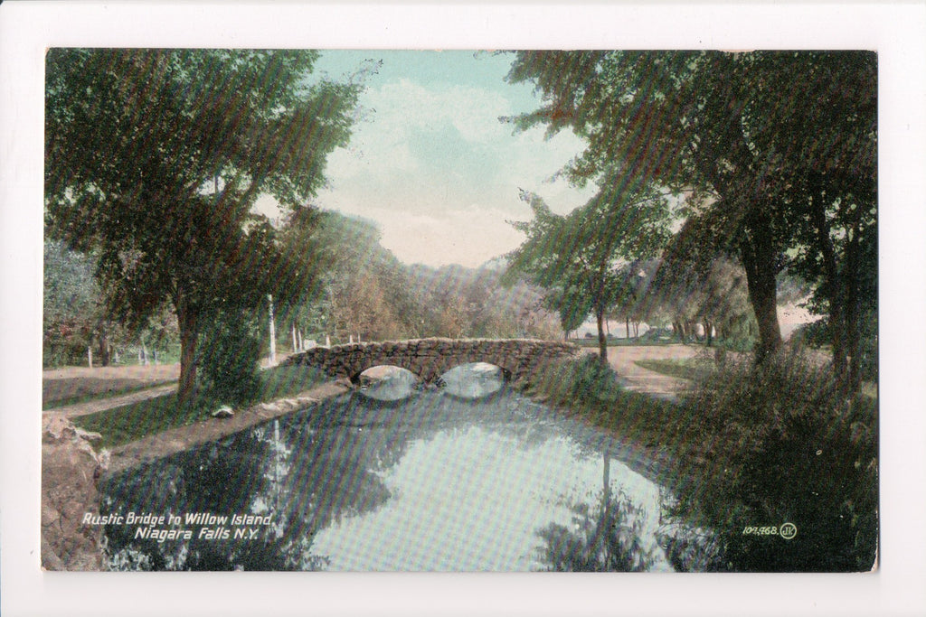NY, NIAGARA FALLS - Willow Island rustic bridge postcard - K03050