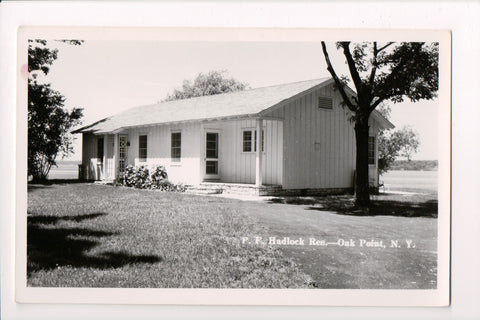 NY, OAK POINT - Residence P F Hadlock, RPPC postcard - D17107