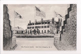 NY, OLD FORT NIAGARA - Old French Castle, flags etc - A17068