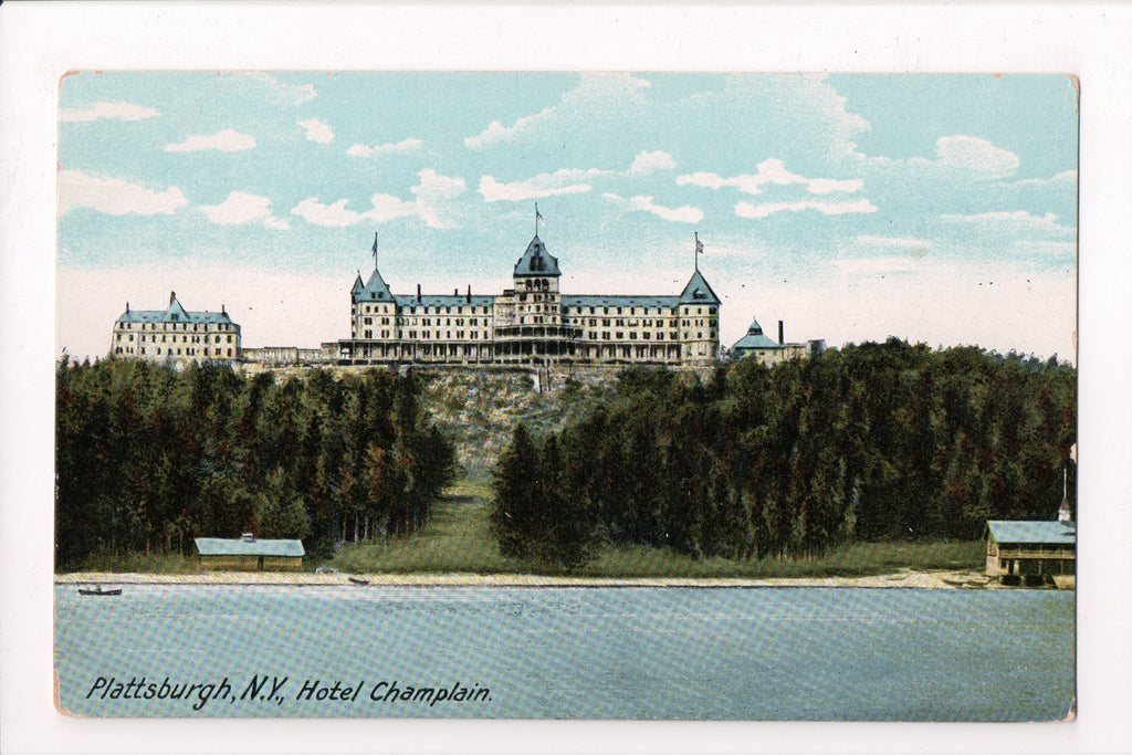 NY, PLATTSBURG - Hotel Champlain, vintage Leighton Co postcard -  w03124