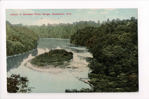 NY, ROCHESTER - Island in the Genesee River Gorge - K06037