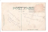 NY, ROCKAWAY BEACH - Boulevard, fire hydrant, street grill - B17001