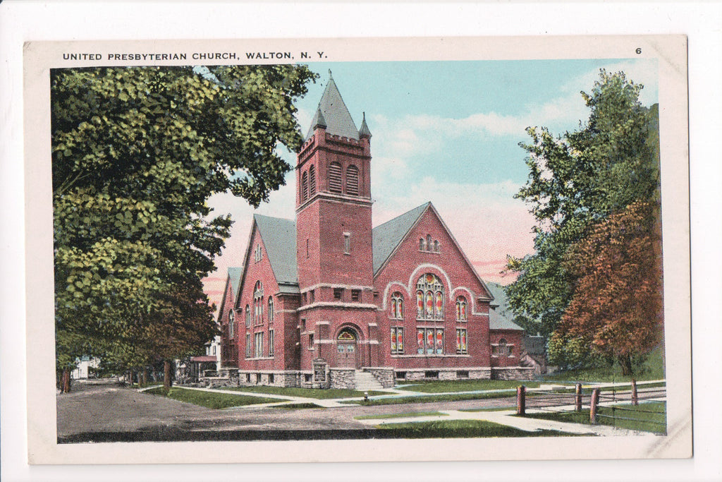 NY, WALTON - United Presbyterian Church postcard - D17192