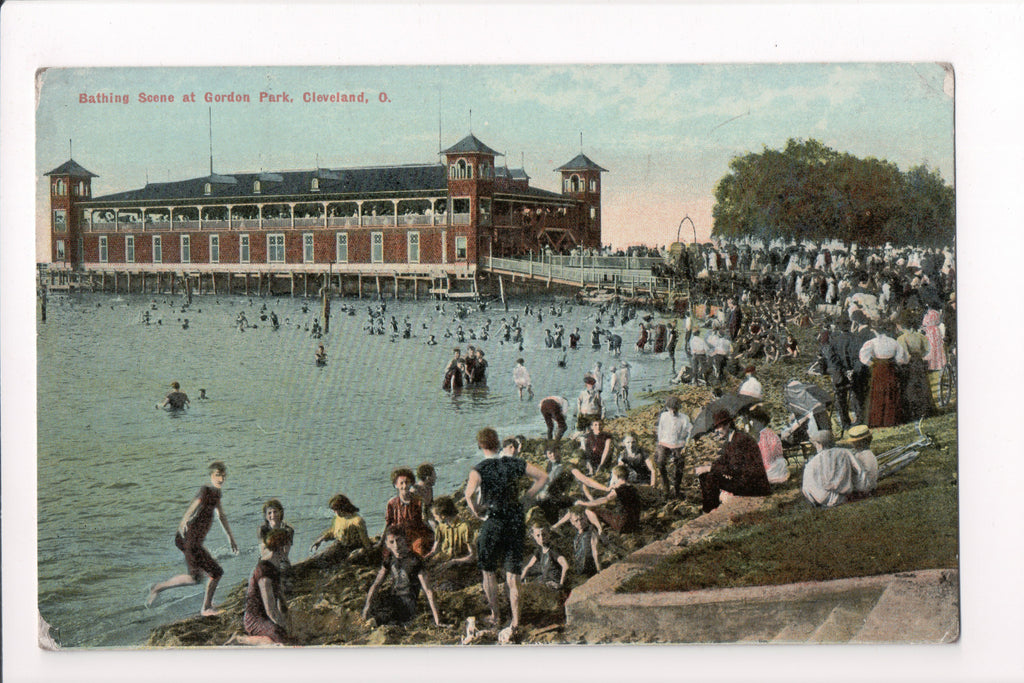 OH, Cleveland - Gordon Park bathing scene postcard - A06414