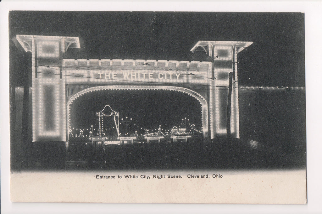 OH, Cleveland - White City entrance lit up - postcard - D08320