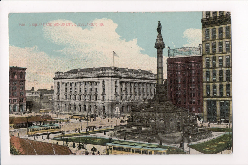 OH, CLEVELAND - Public Square, Monument, Dorn? Shoe sign - K03069