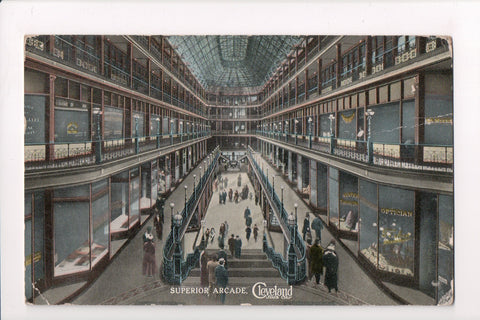 OH, Cleveland - Superior Arcade interior - Optician on window - B17169