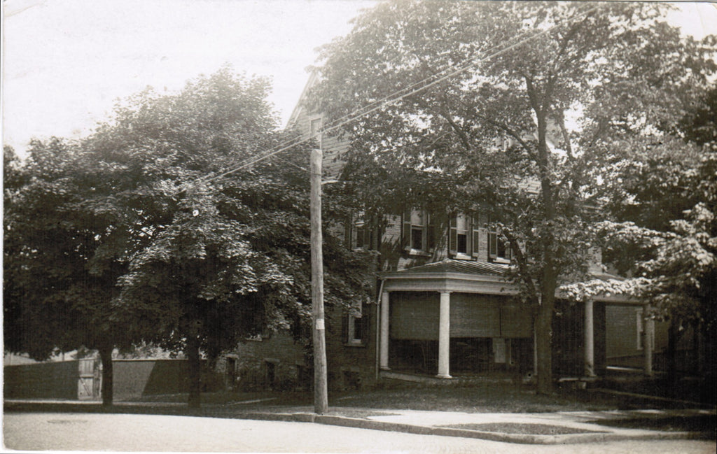 PA, WASHINGTON - house photo of 102 S Wade Ave RPPC - B05012