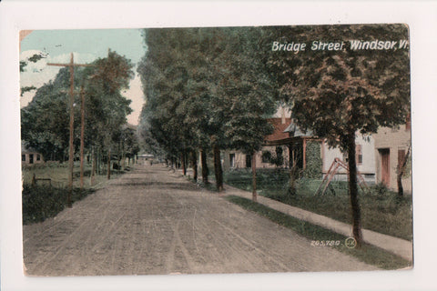 VT, Windsor - Bridge St - houses etc - 1911 postcard - R00163