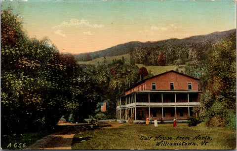 VT, WILLIAMSTOWN - Gulf House from North, US flag, people - R00197