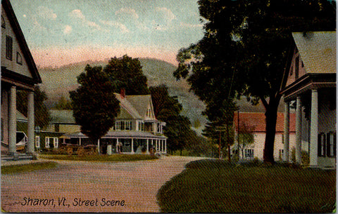 VT, Sharon - Street Scene postcard posted 1913 - R00287