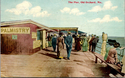 ME, Old Orchard - The Pier - Palmistry sign, people - 1914 postcard - R00844