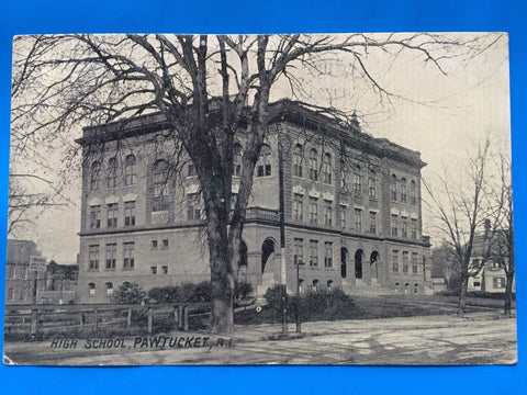 RI, PAWTUCKET - High School postcard - B11168