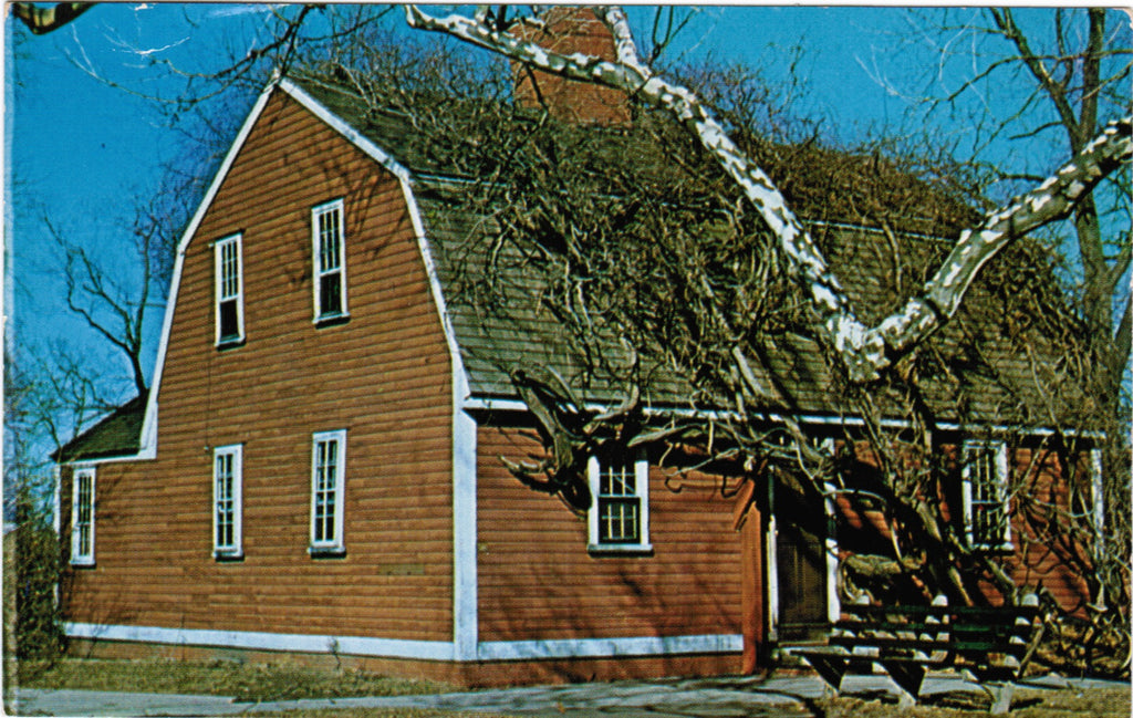 RI, PROVIDENCE - Roger Williams Park, Betsy Williams Cottage - 605168