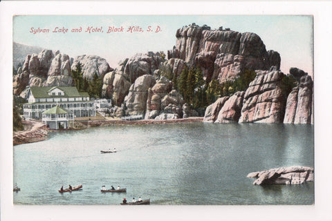 SD, Black Hills - Sylvan Lake and Hotel, vintage postcard - C08233