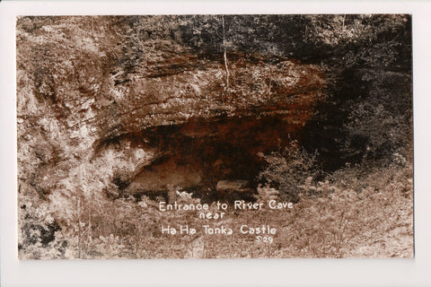 MO, CAMDENTON - Ent to River Cave near Ha Ha Tonka Castle - RPPC - SL2486