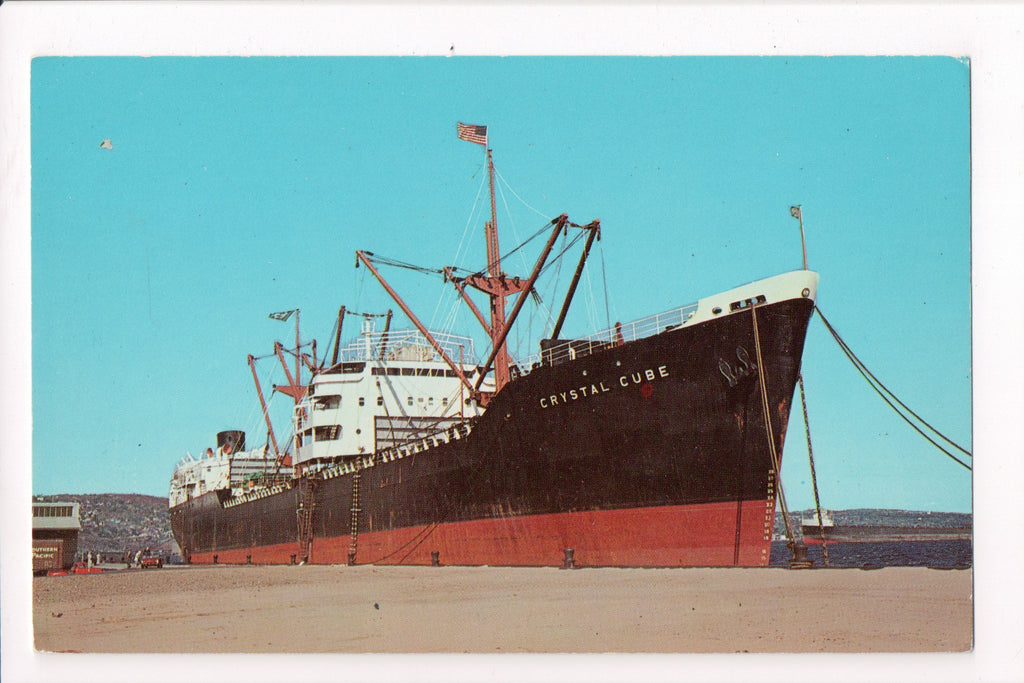 Ship Postcard - CRYSTAL CUBE - Freighter Crystal Cube - F17141