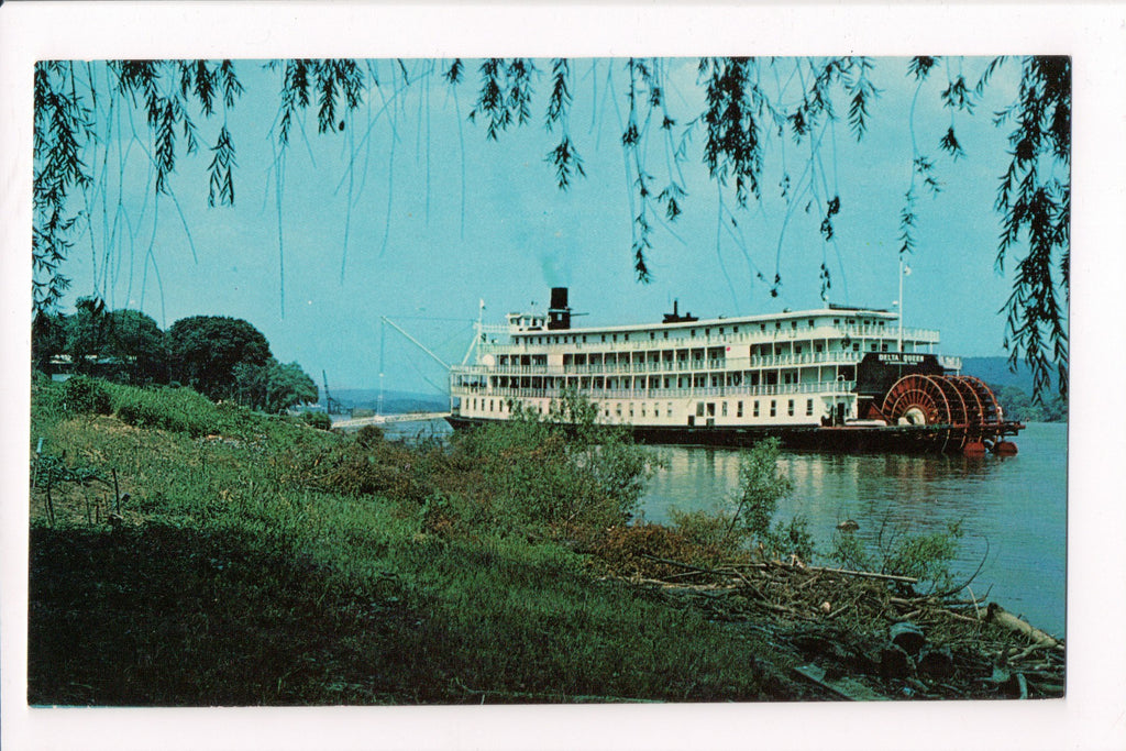 Ship Postcard - DELTA QUEEN - Sternwheeler vessel - w04223