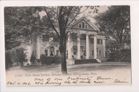 MA, WILLIAMSTOWN - Delta Kappa Epsilon bldg - T00187