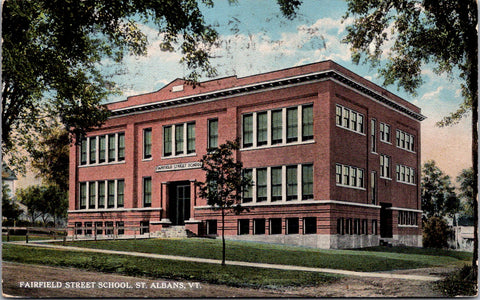 VT, ST ALBANS - Fairfield St School - C T Photochrom postcard - T00284