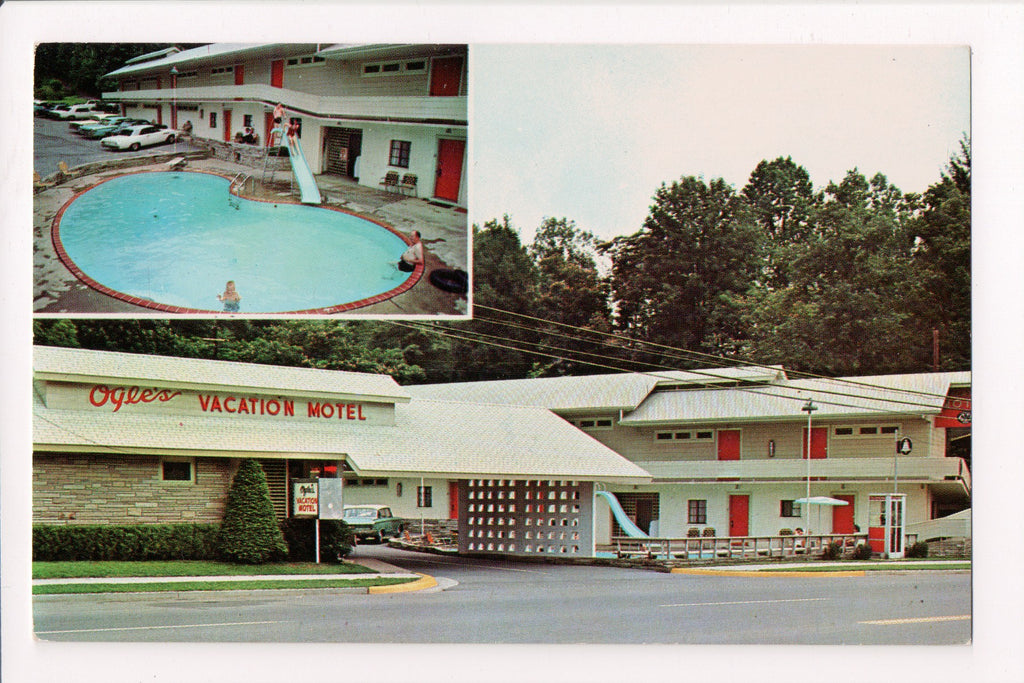TN, Gatlinburg - Ogles Vacation Motel, telephone booth - w03782
