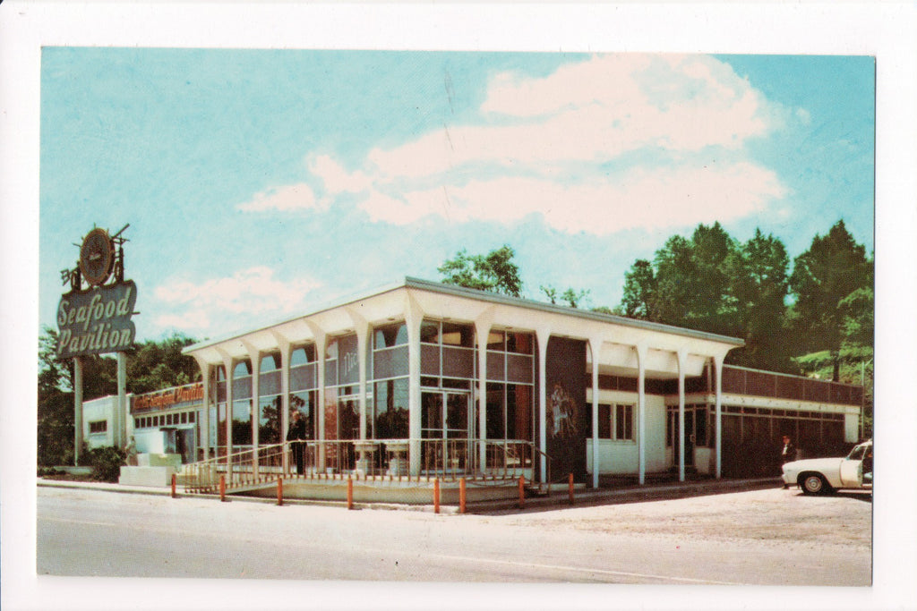 VA, Yorktown - Nicks Seafood Pavilion Restaurant - w03536