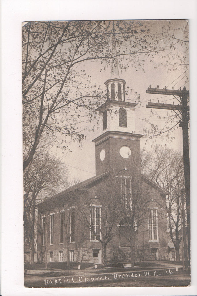 VT, BRANDON - Baptist Church - Telephone pole - RPPC - B06700