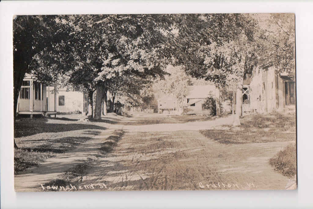 VT, GRAFTON - Townshend St - RPPC - B06696